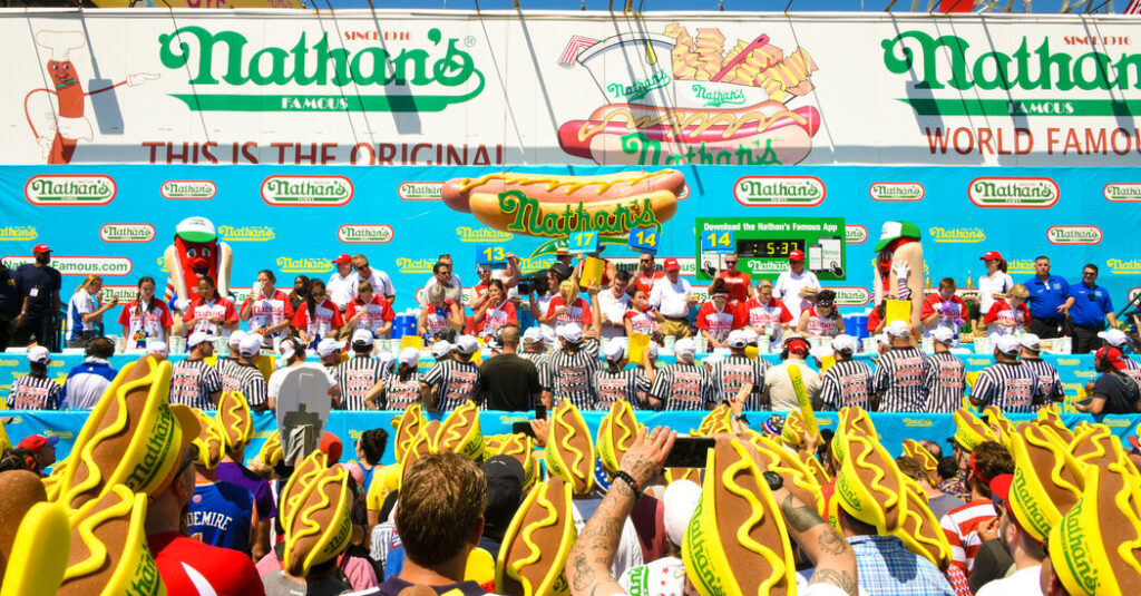 At the hot dog eating contest, a chance to crown a new king